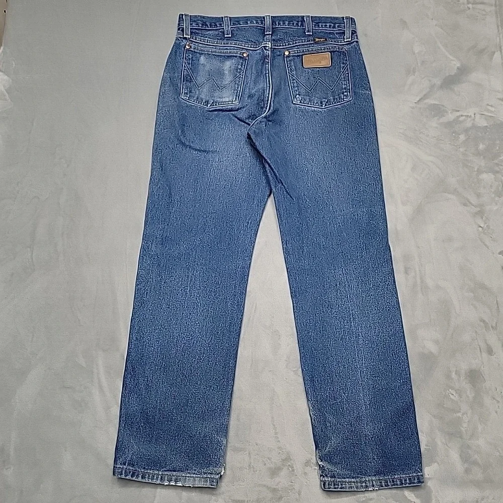 Wrangler Jeans Men 34x31 Faded Blue Denim 13MWZ Cowboy Cut Work Wear Denim Pants